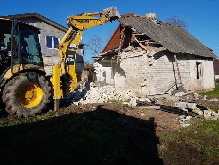 Griovimo darbai su technika